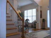 images/HouseFoyer6-01.jpg (62981 bytes)